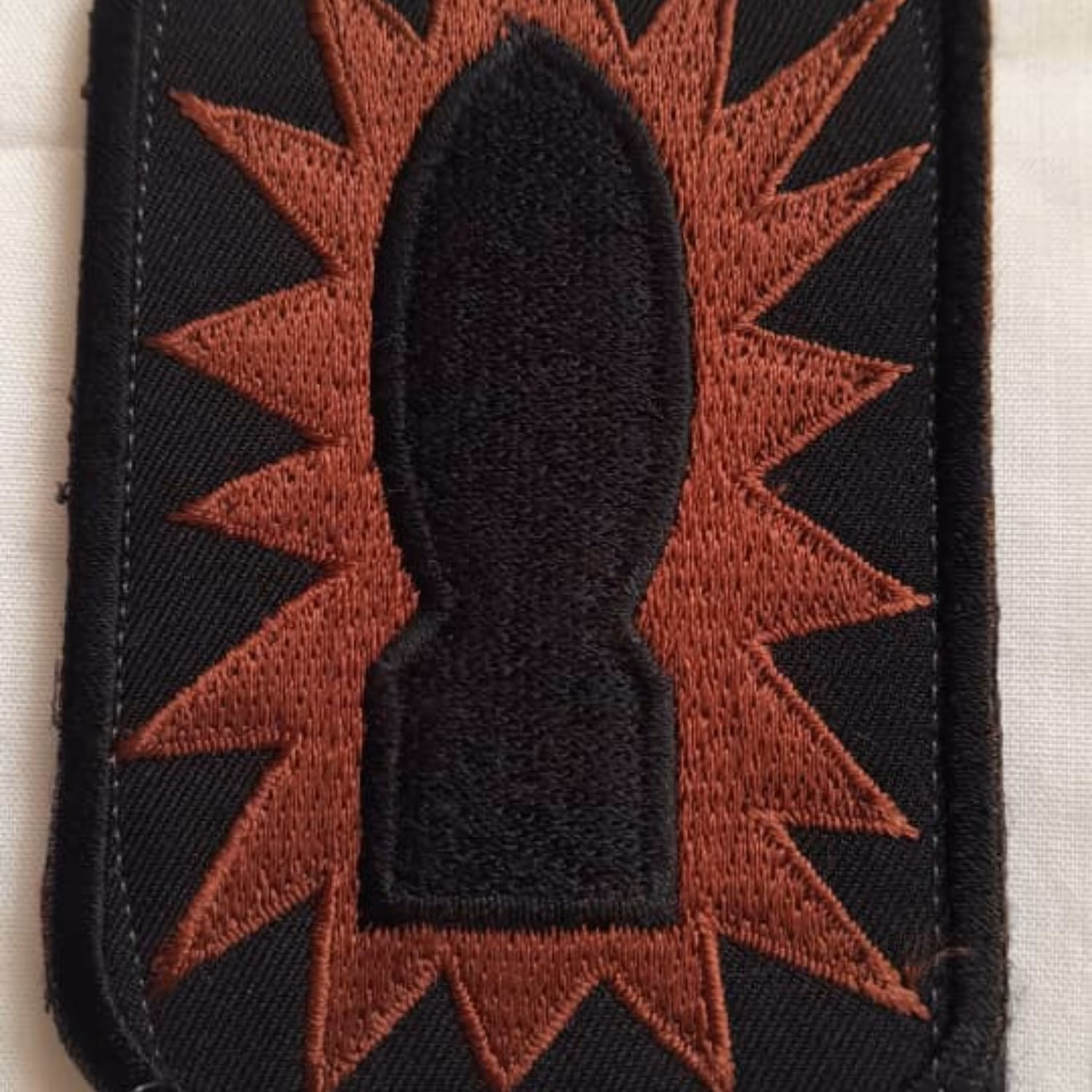 ارم ارتشی- چسبی کوله و لباس.رنگ دوم