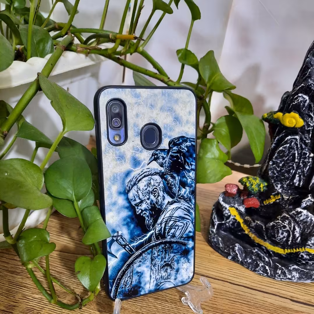 چاپ روی قاب گوشی درجه یک با عکس دلخواه شما دوست عزیز 