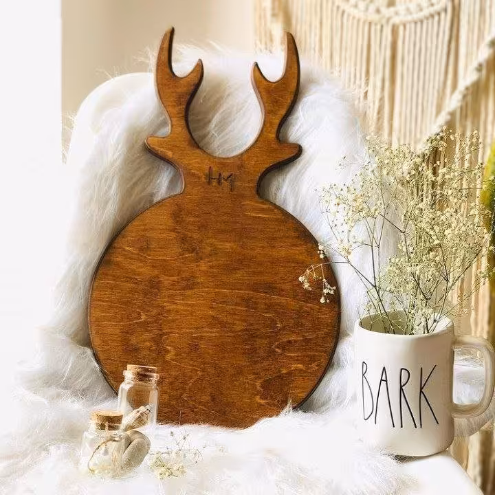 تخته سرو چوبی طرح گوزن گرد سایز بزرگ