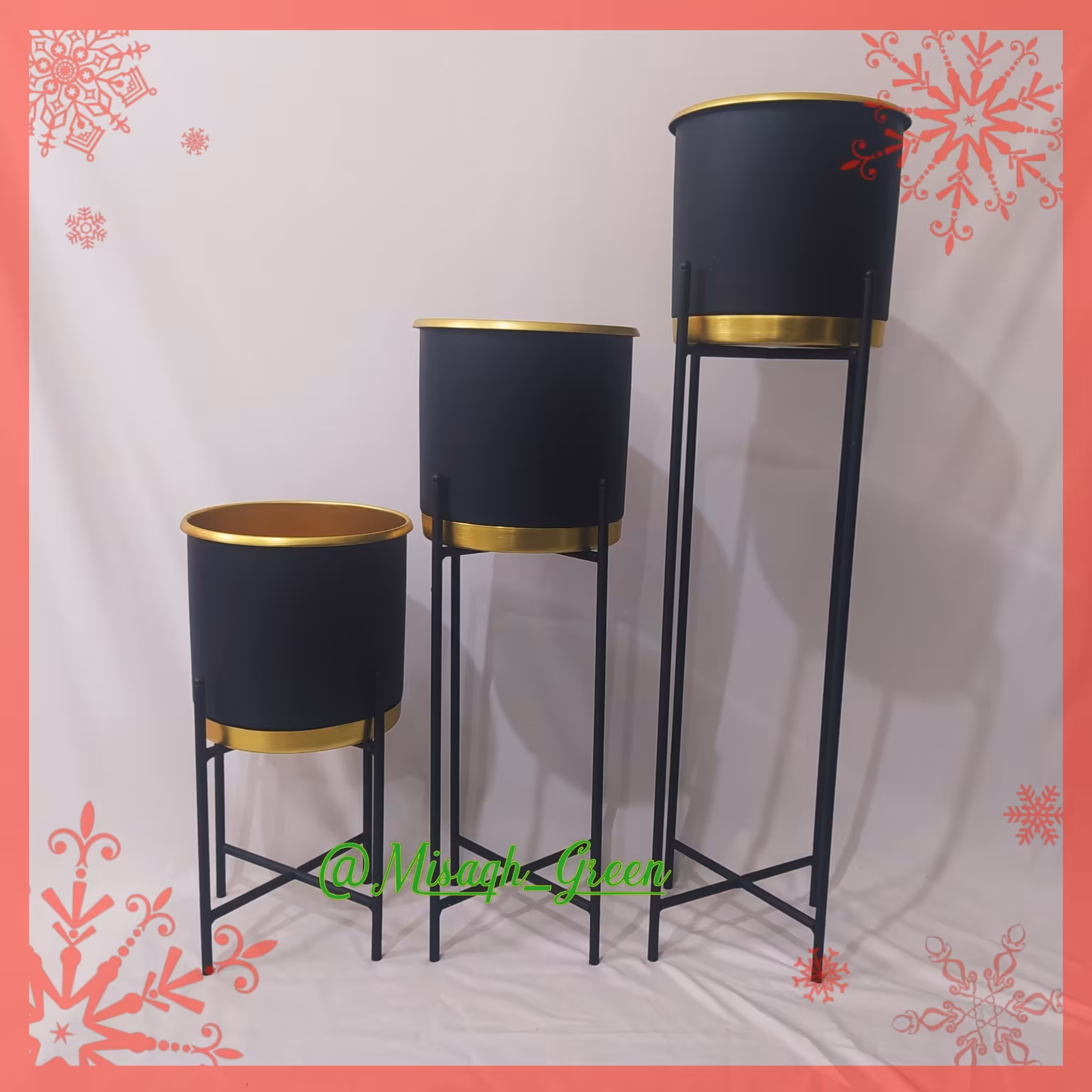 چهار پایه گلدان فلزی سری سه تایی بدون گلدان رنگ مشکی و طلایی مات و سیلور