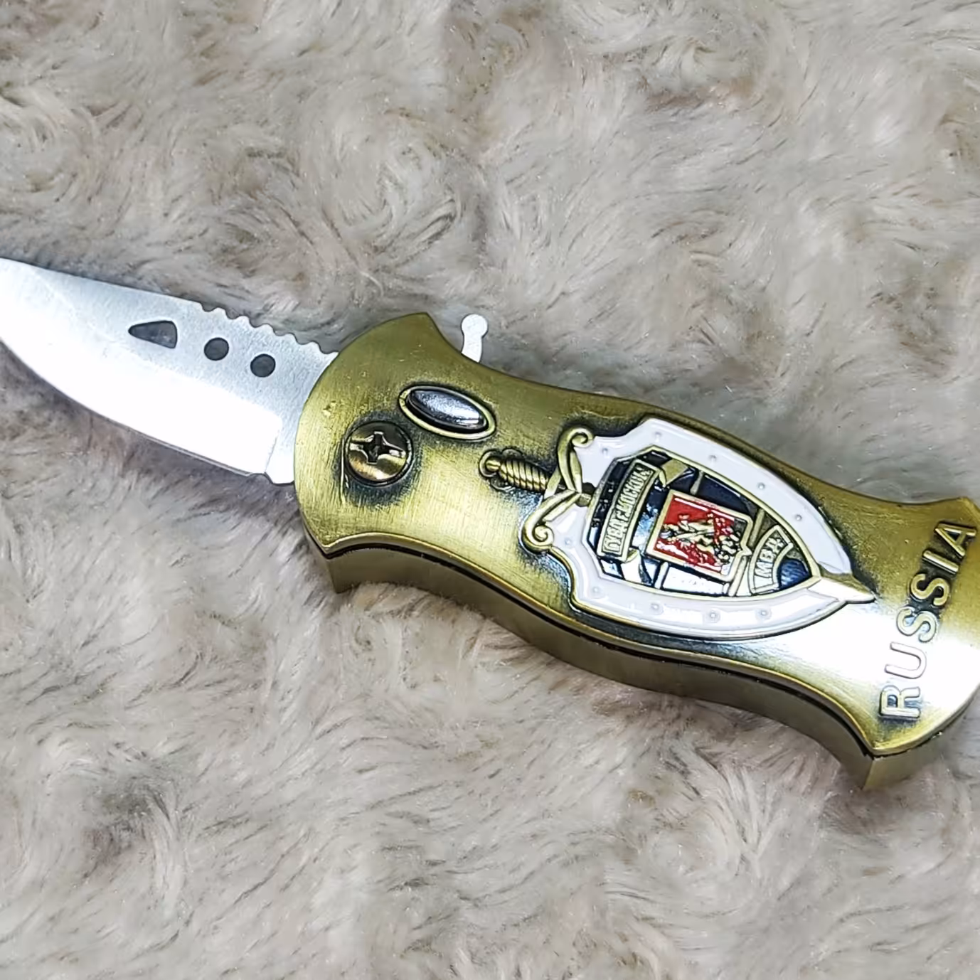 فندک چاقویی