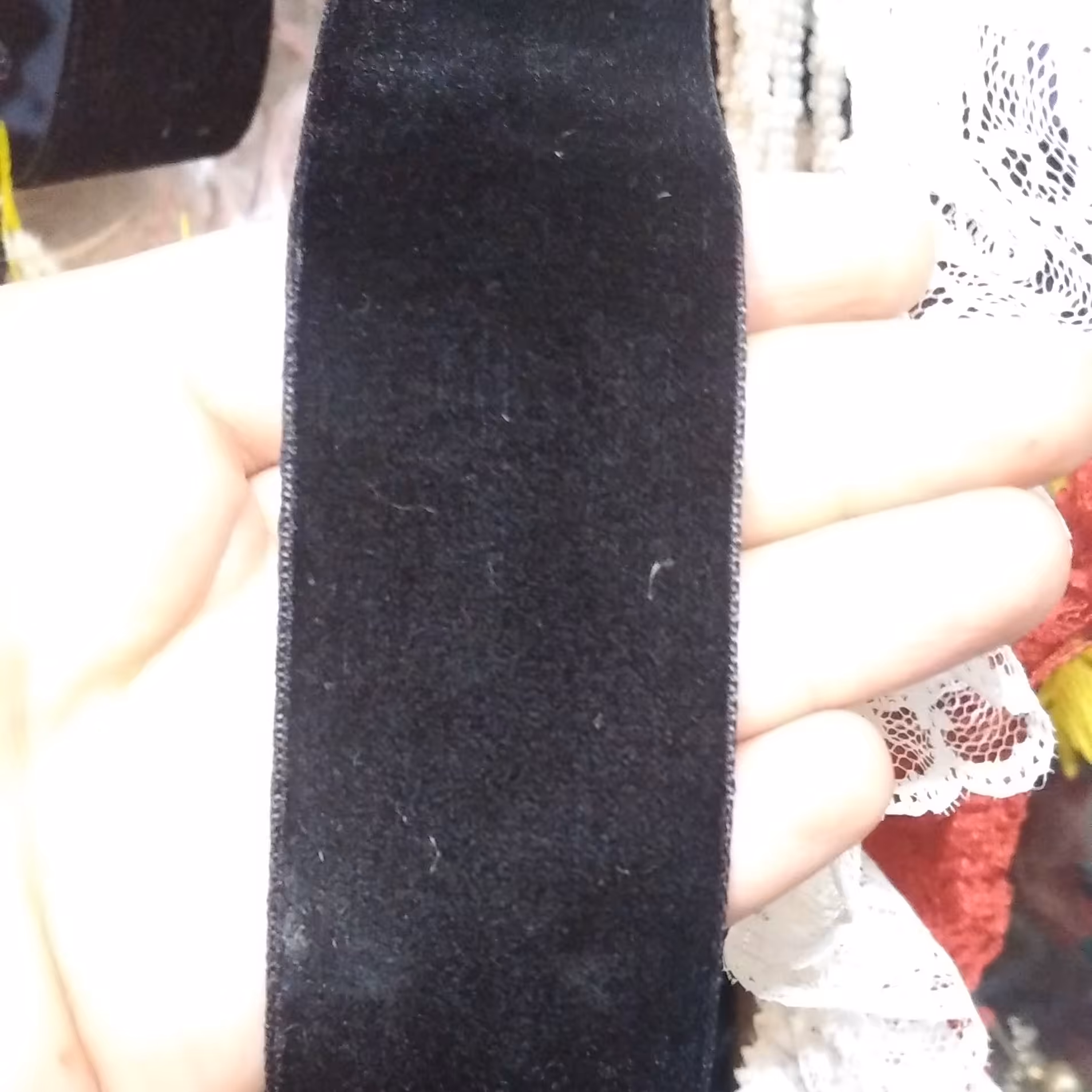 مخمل 4 سانت مشکی 1 متر