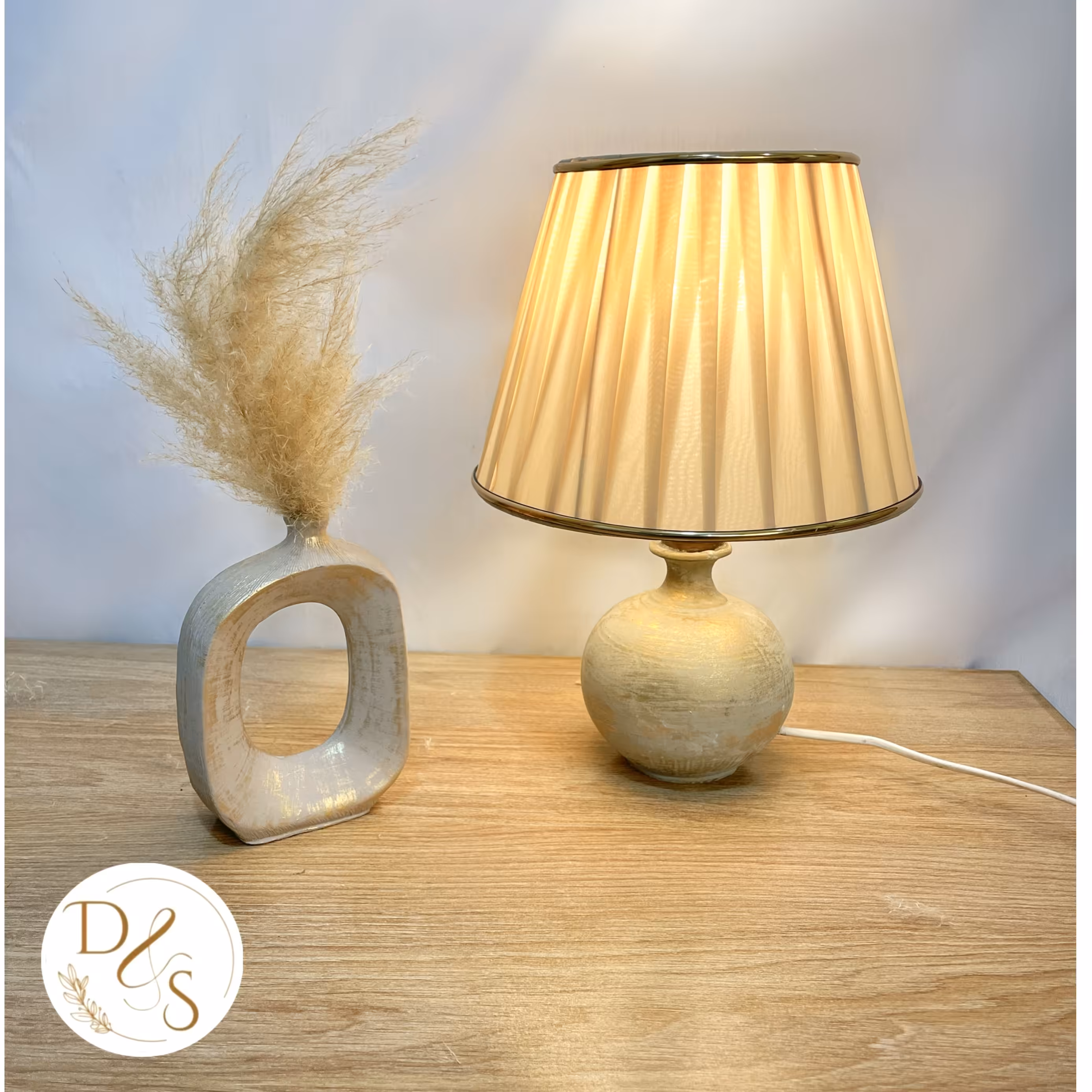 اباژور  رومیزی پتینه