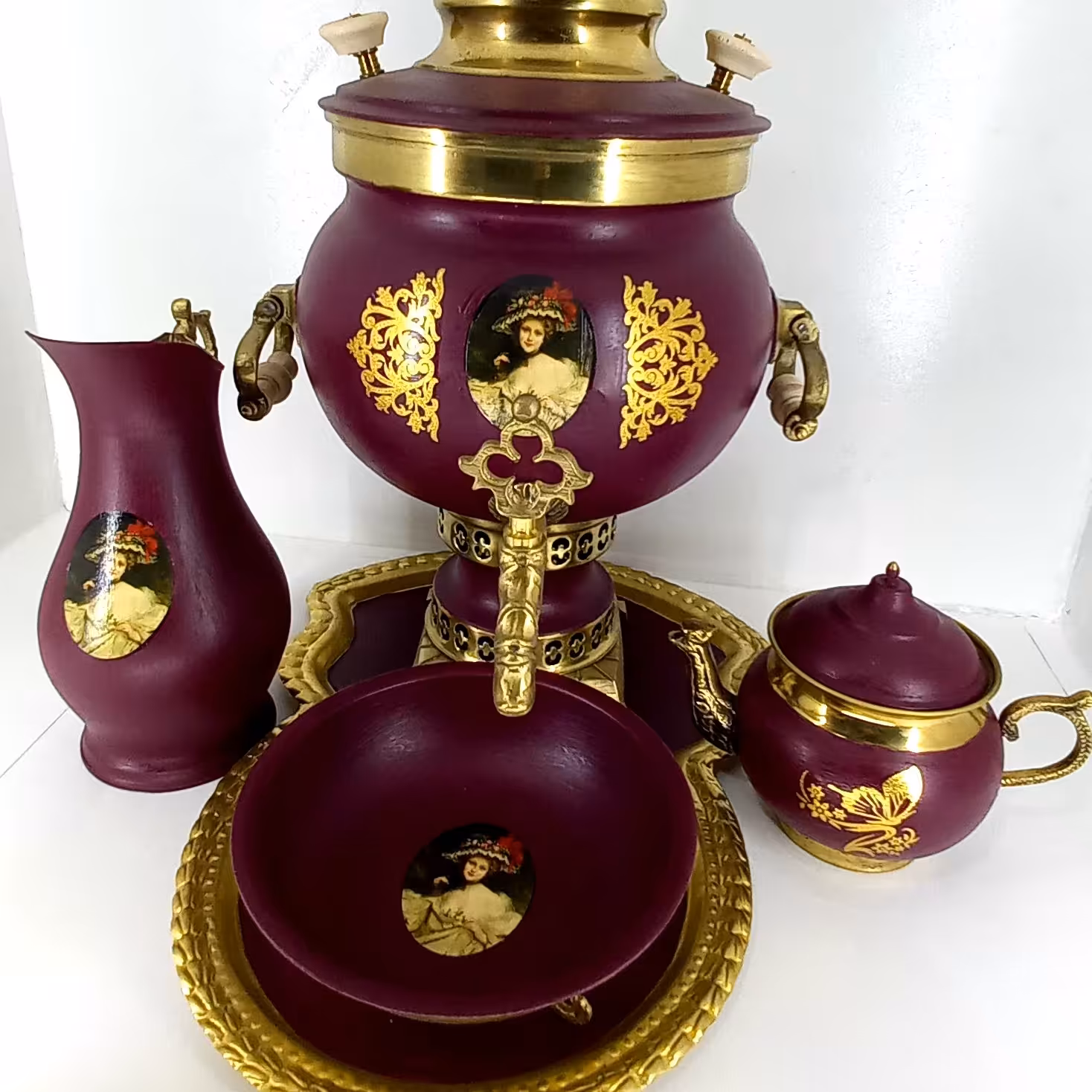 سماور زغالی درمدلها ورنگهای متفاوت 