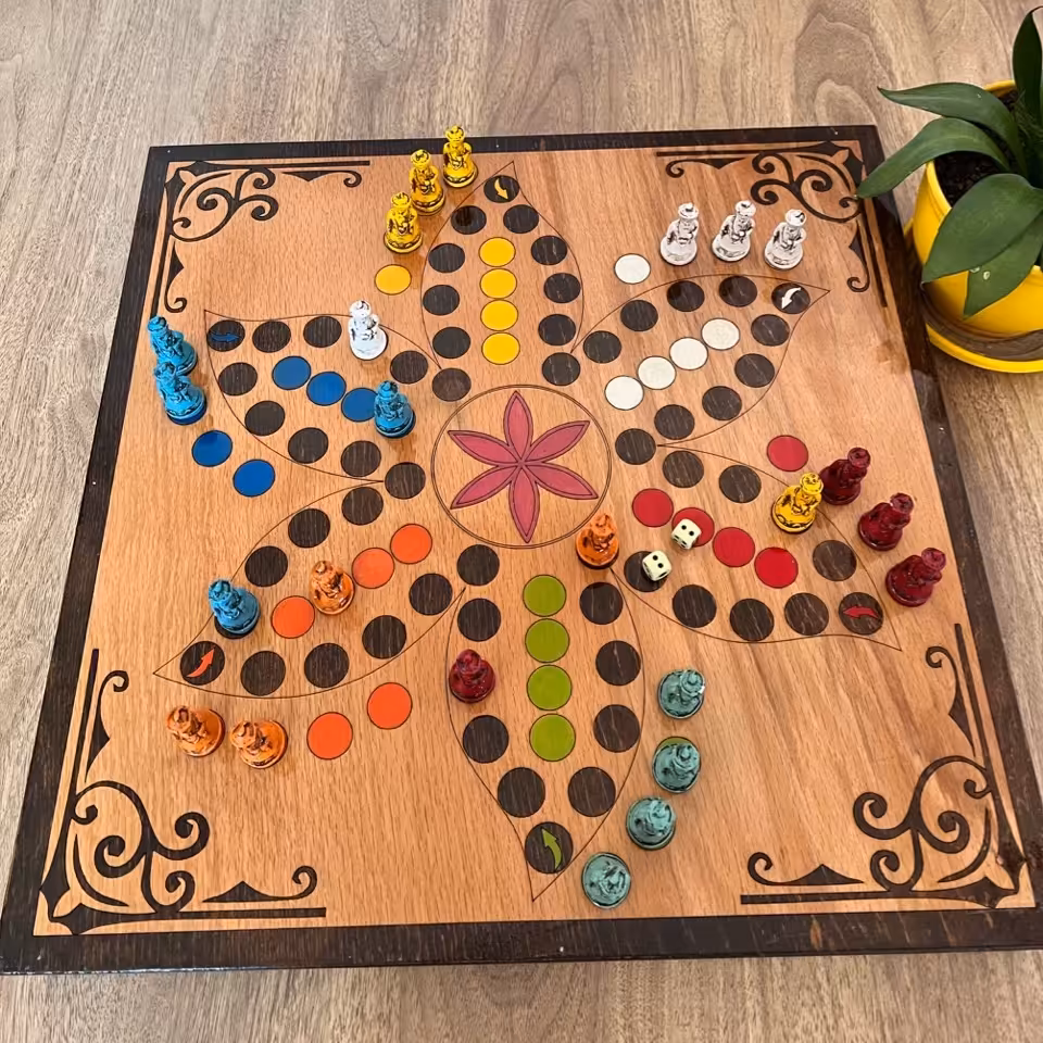 منچ و مارپله 6نفره 2بازی 