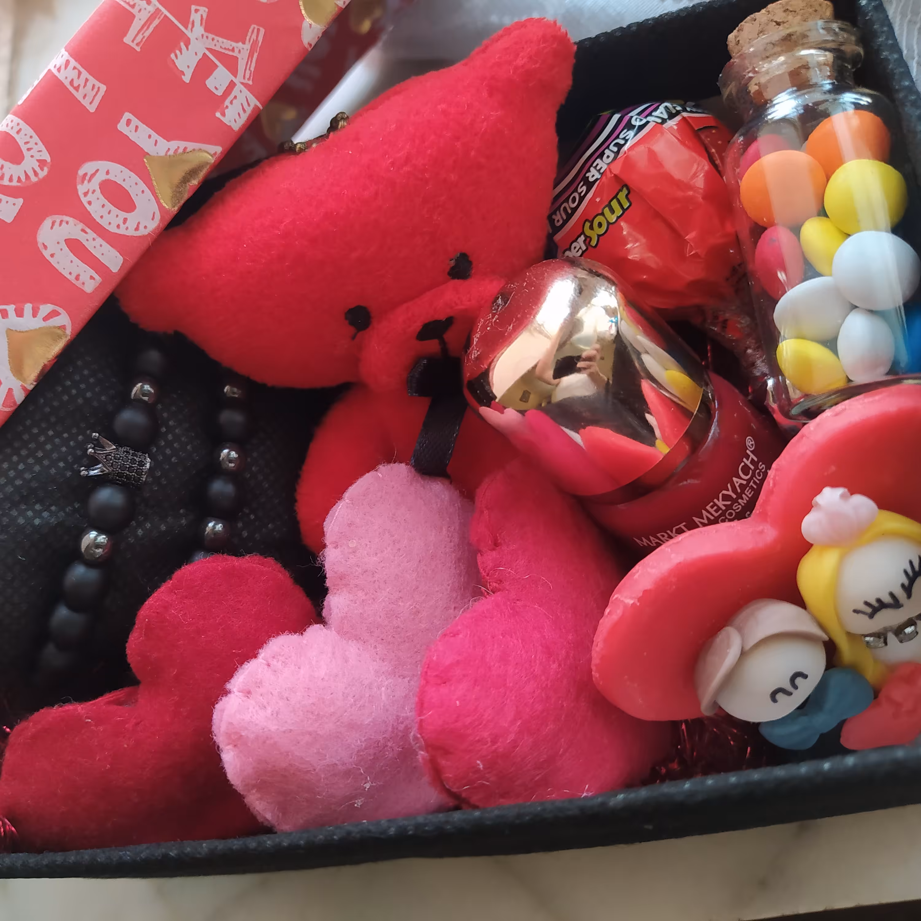 باکس هدیه ولنتاین و مناسبت ها،اسپرت مناسب آقایان و خانم ها،شامل پک دوعددی دستبند ست