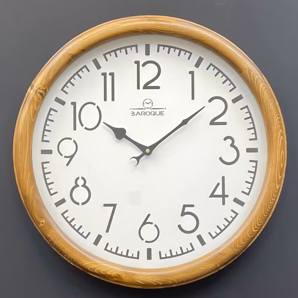 ساعت دیواری چوبی باروک