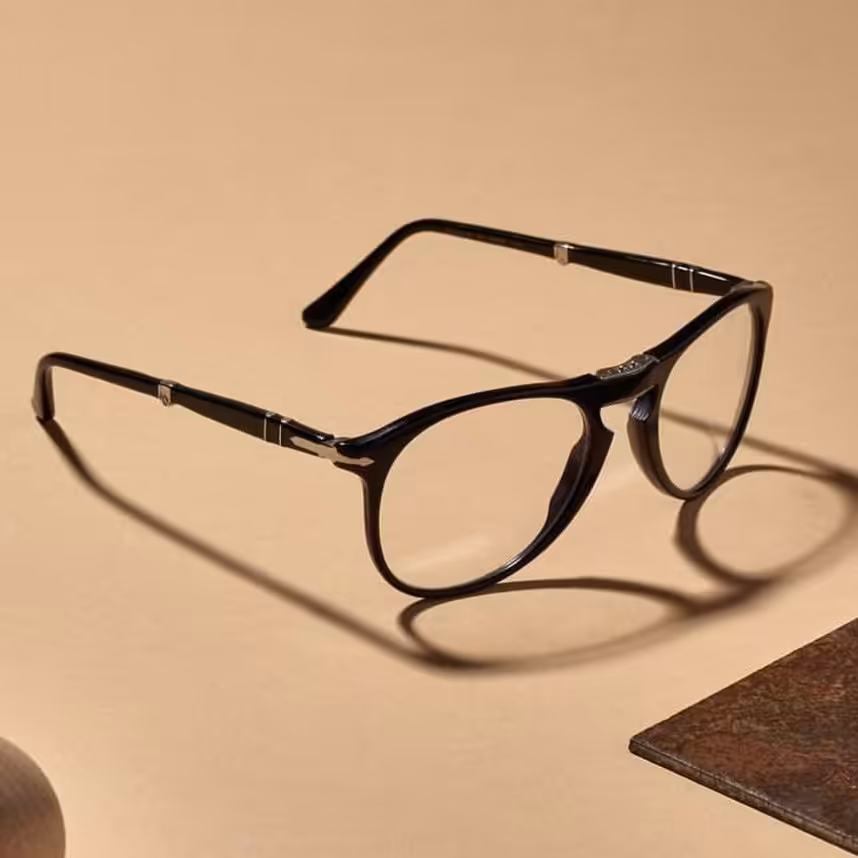 فریم عینک طبی رایگان 