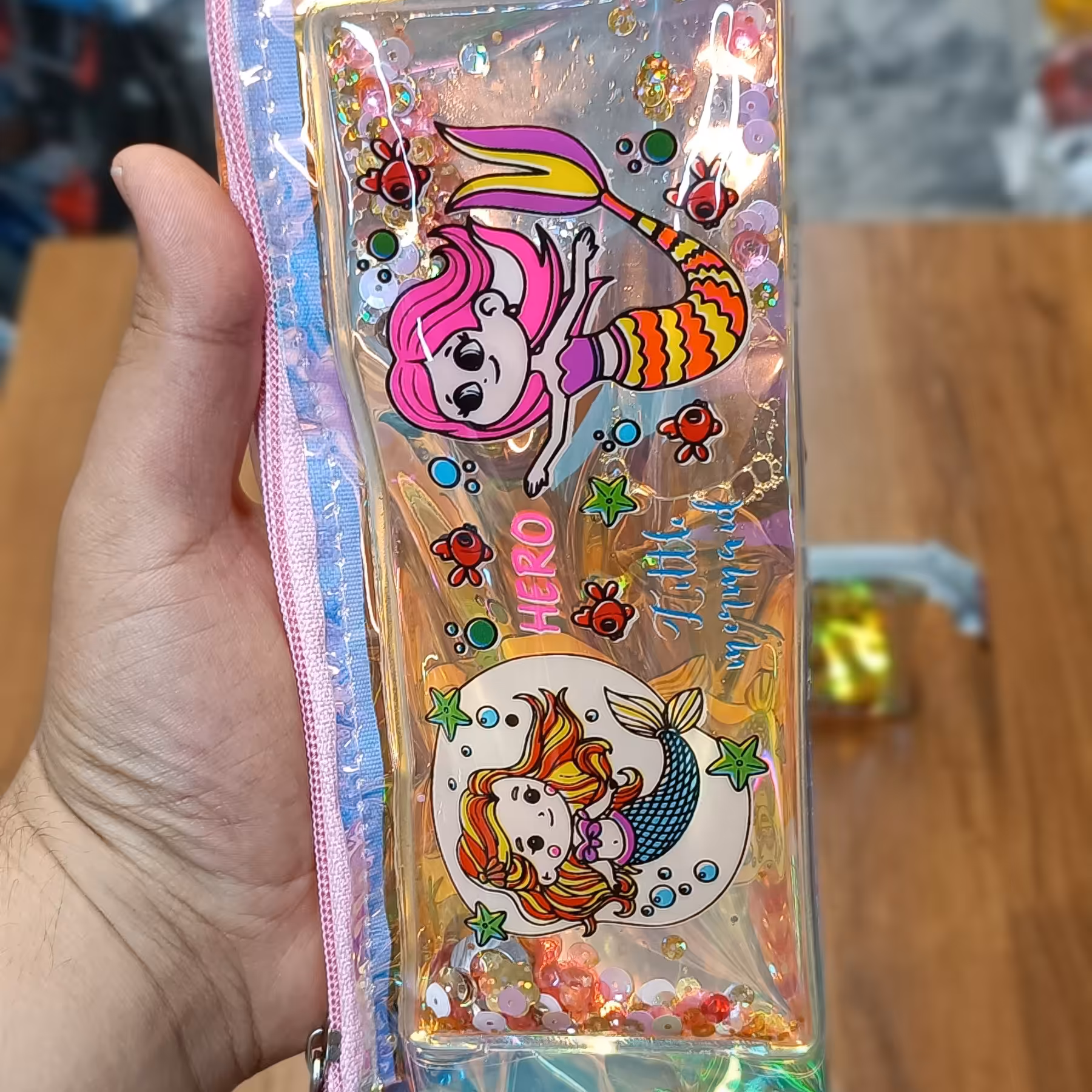 جامدادی آکواریومی هولوگرامی و شفاف دخترانه و پسرانه