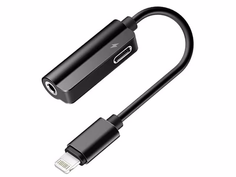 مبدل لایتنینگ به لایتنینگ و جک 3.5 میلیمتری صدا راک Rock Lightning Metal Charge &amp; Audio 2in1 RCB0587