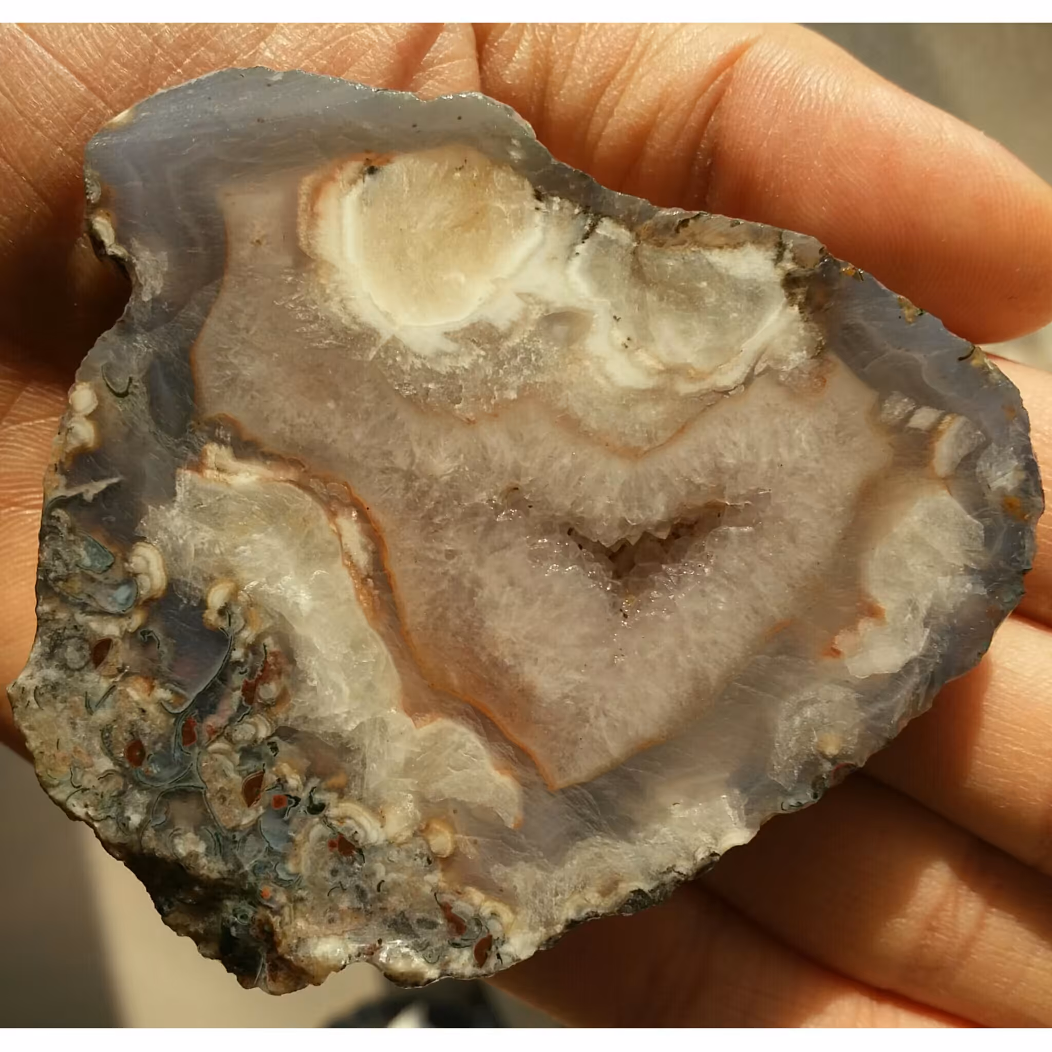 اسلایس سنگ راف عقیق سلیمانی منظره و ژئود دار محشر 100در100طبیعی شاهکار خلقت