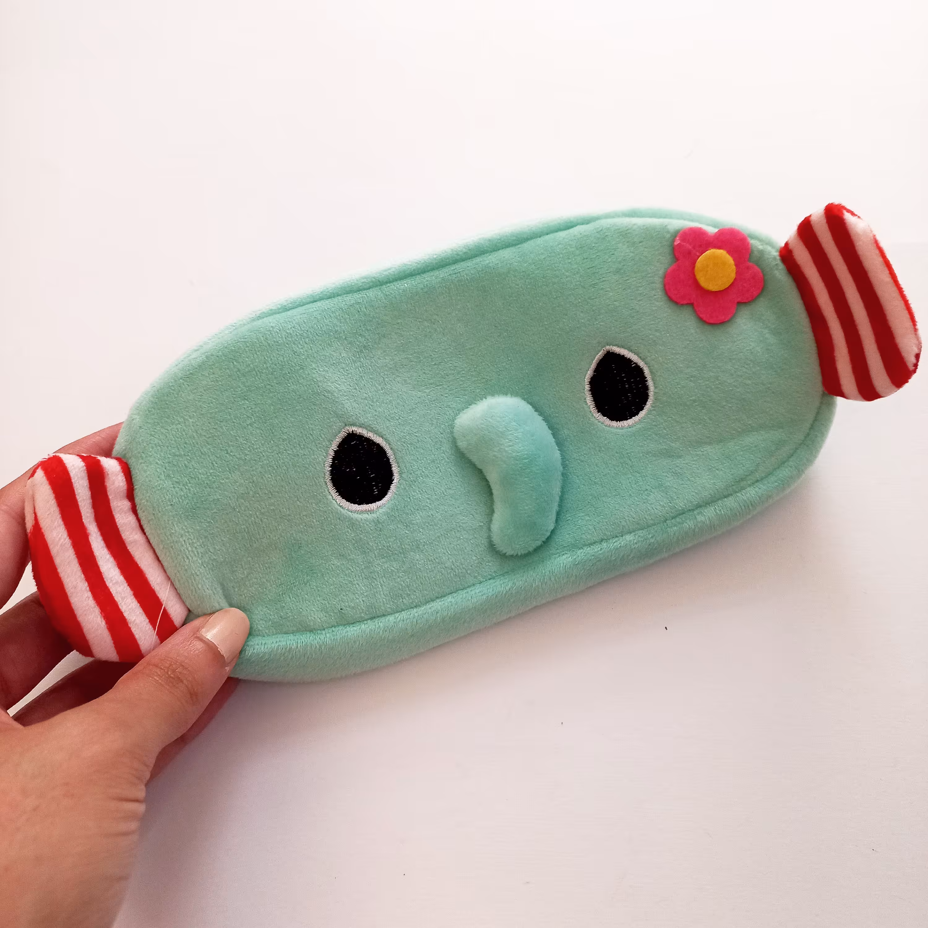 جامدادی فیل