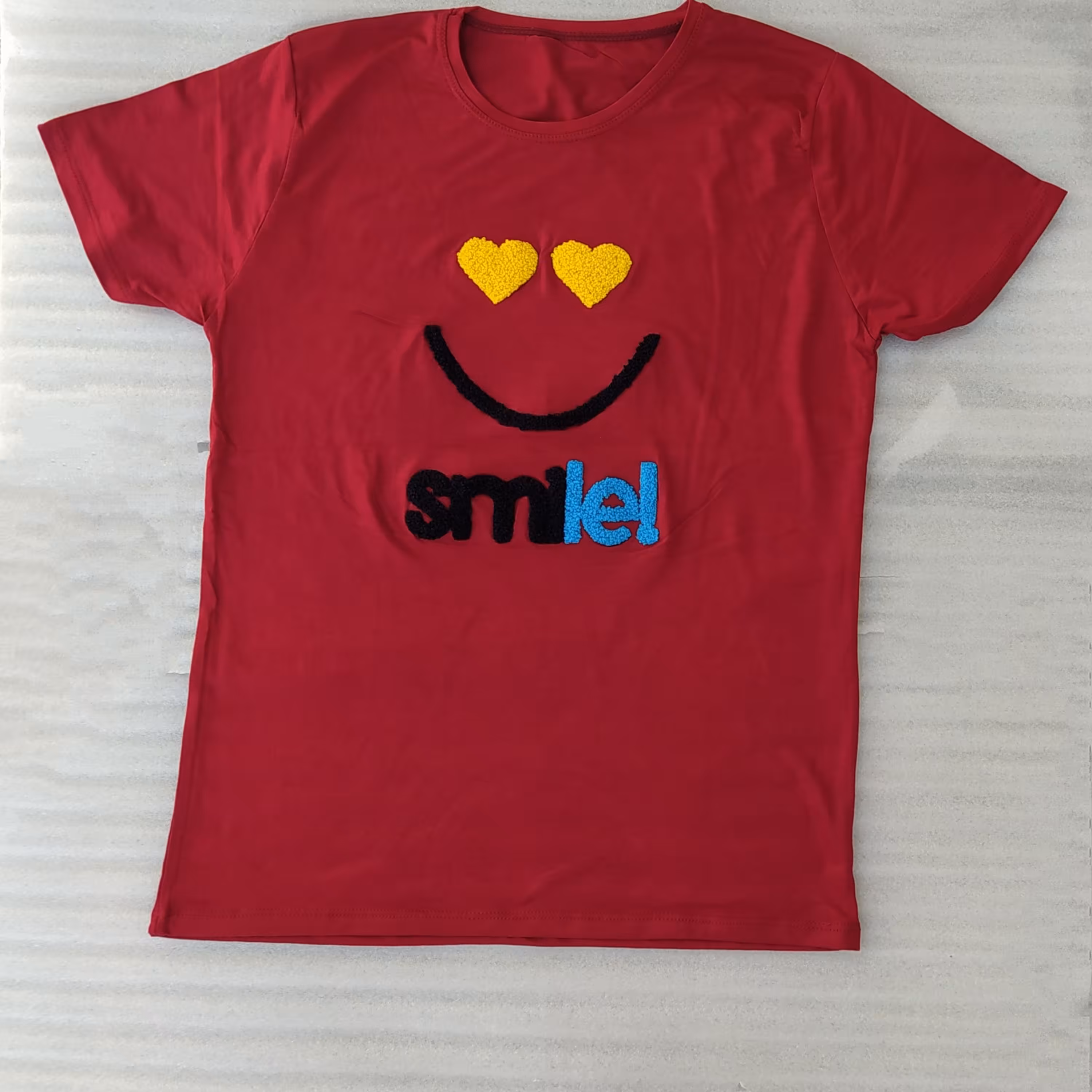 تیشرت طرح لبخند