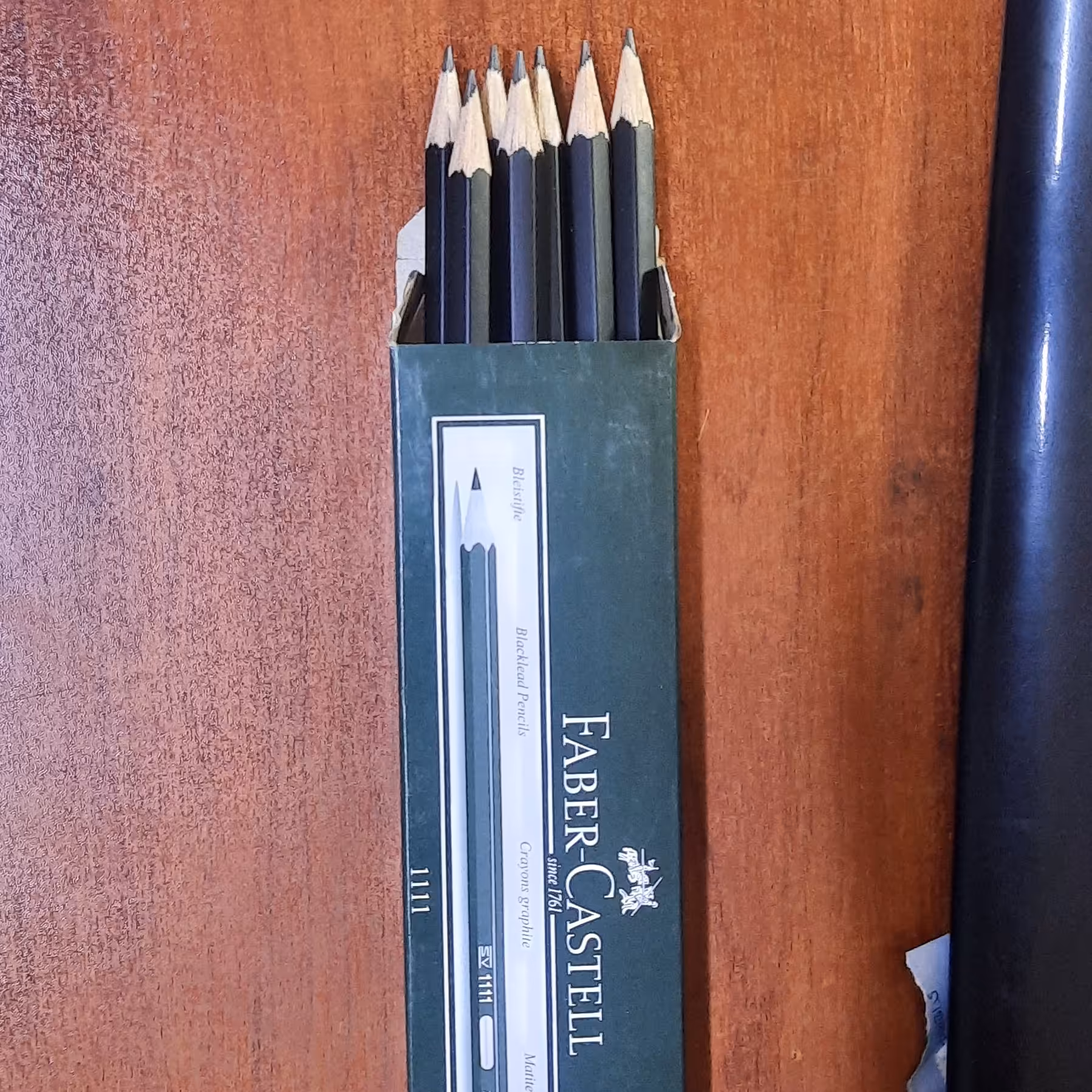 مداد سیاه فابر کستل 12 عددی