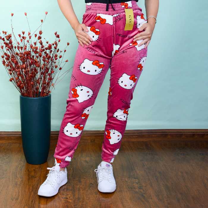 شلوارمخمل دخترانه و زنانه با ارسال رایگان فری سایز تا 48 گرم و نرم و لطیف