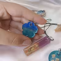 آویز موبایل رزینی زیبا