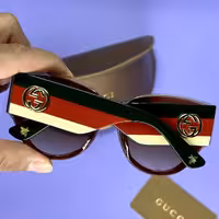 عینک آفتابی uv400 مارک GUCCI درجه یک بهمراه باکس اورجینال 