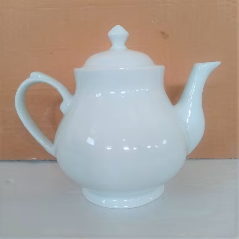 قوری چینی مدل دیبا سفید ساده- 5 کوپ(از تولید به مصرف)