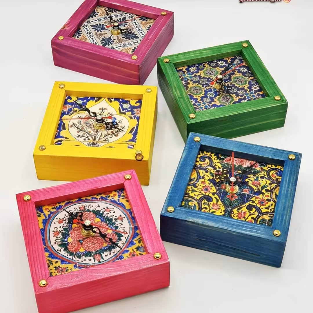 ساعت رومیزی چوبی