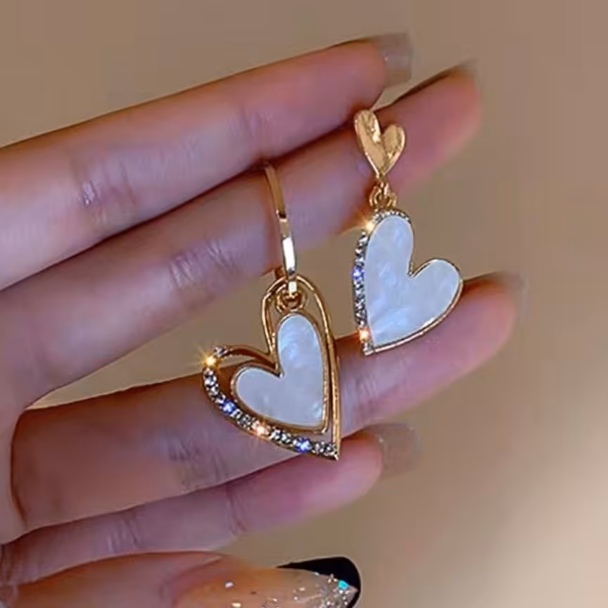 گوشواره قلب رنگ ثابت 