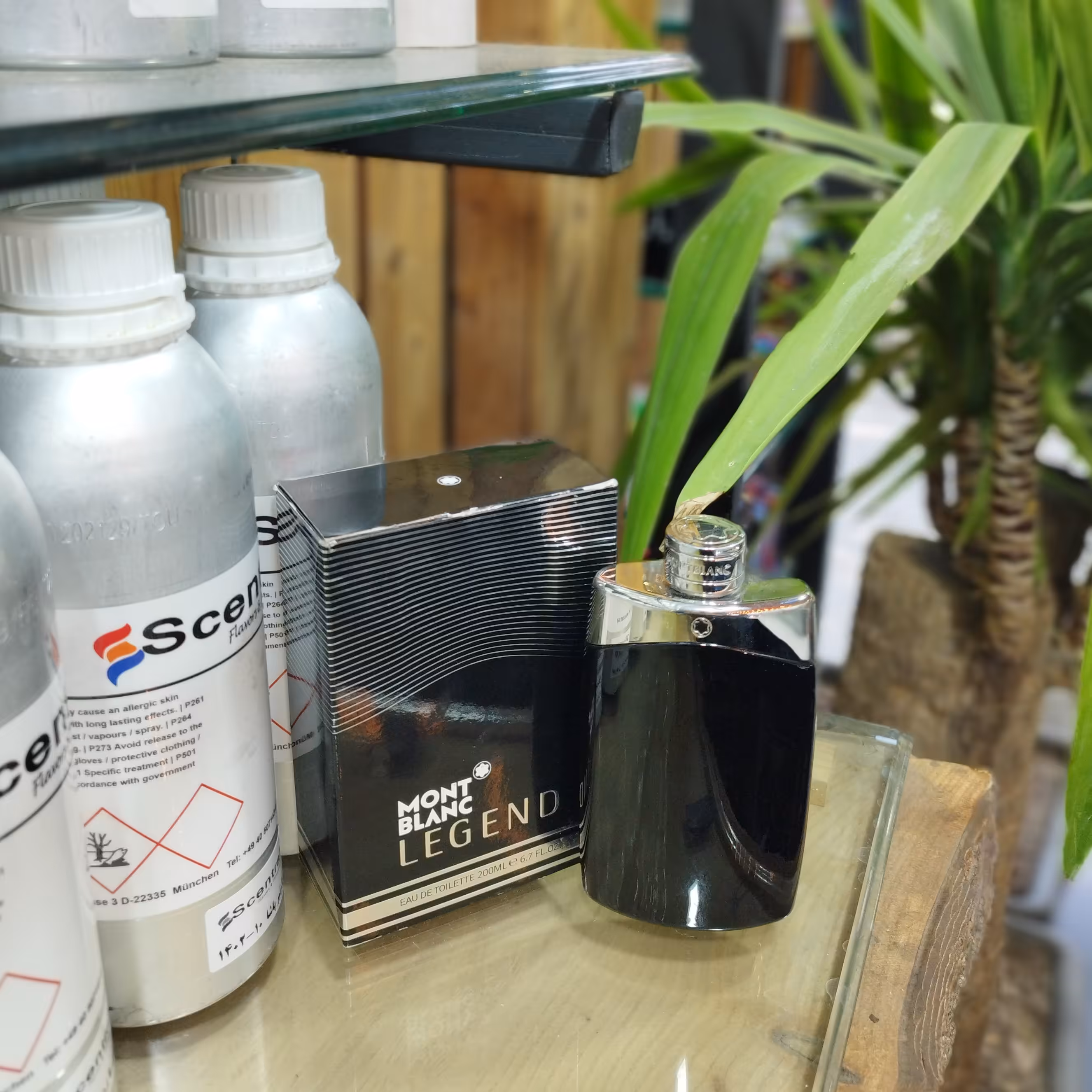 عطرو اسانس اورجینال مونت بلانک لجند مردانه 