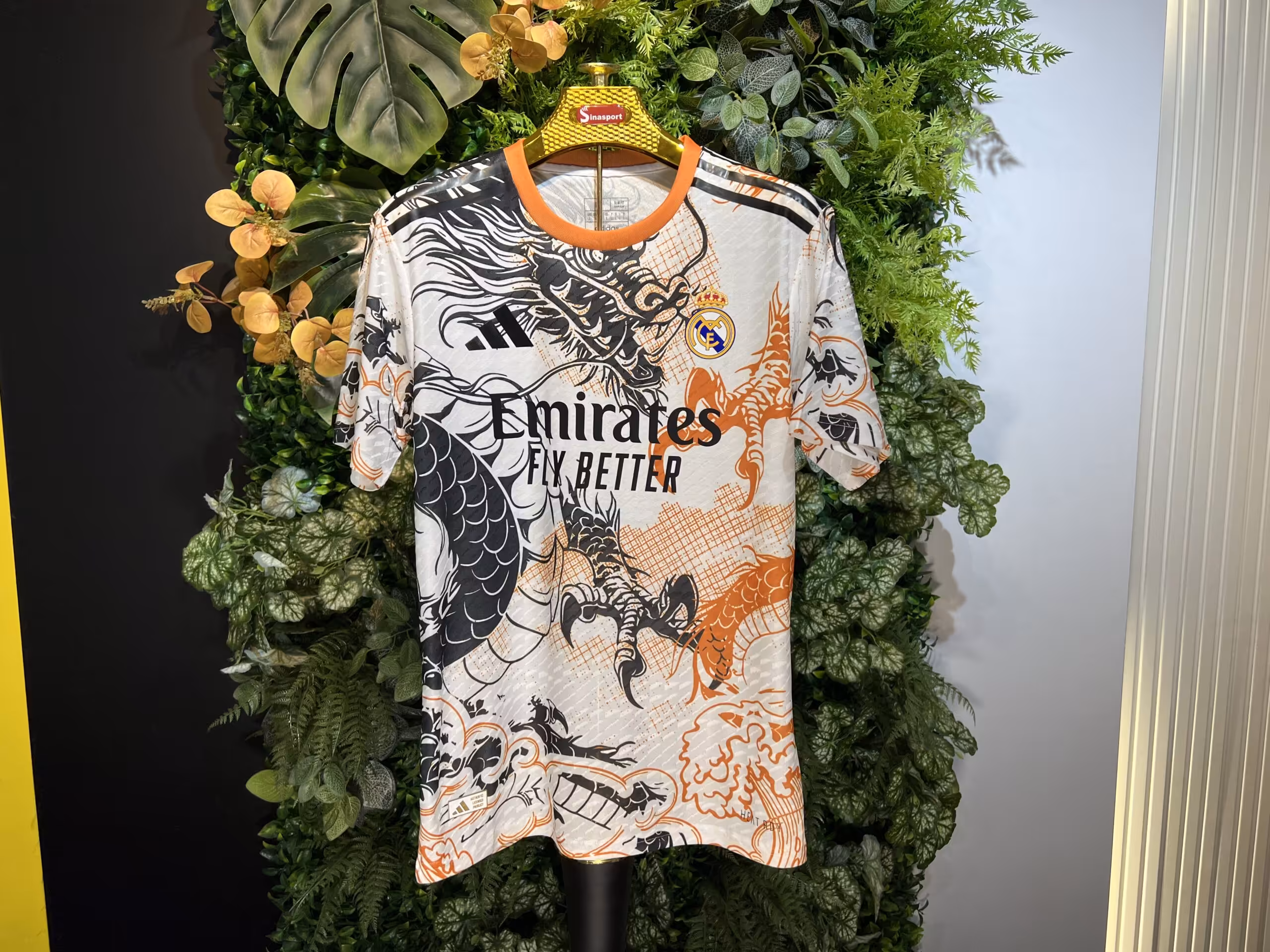 کیت رئال مادرید کانسپت اژدها ورژن پلیر (بازیکن)