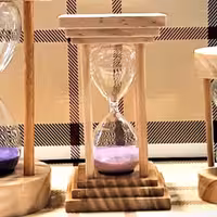 ساعت شنی 10 دقیقه