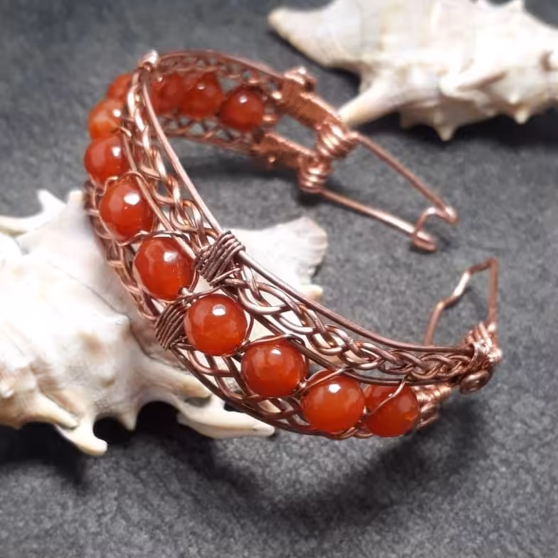 دستبندسنگ عقیق وبافت مس