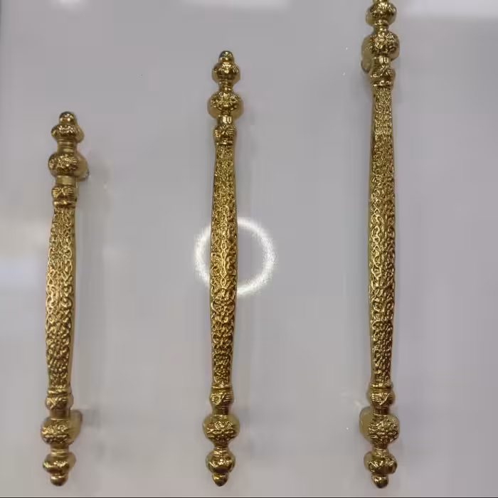 دستگیره کابینتی رنگ طلایی مدل مازراتی 21 سانتی