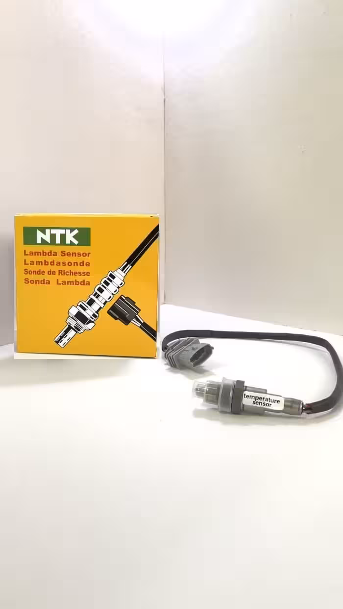 سنسور اکسیژن NTK مدل ME17 سوکت طوسی دنا