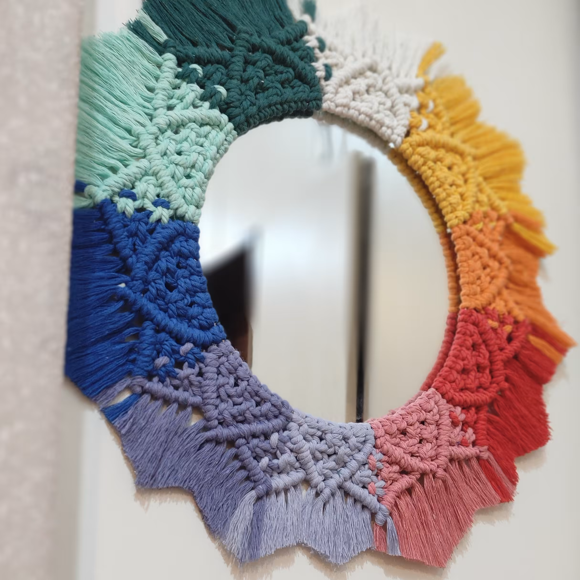 آینه مکرومه