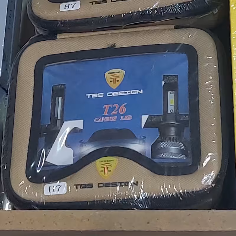 هدلایت لامپ خودرو T26رنگ سفیدضمانت6ماهه بسته2عددی پایه H7شرکت Tobys توبیس