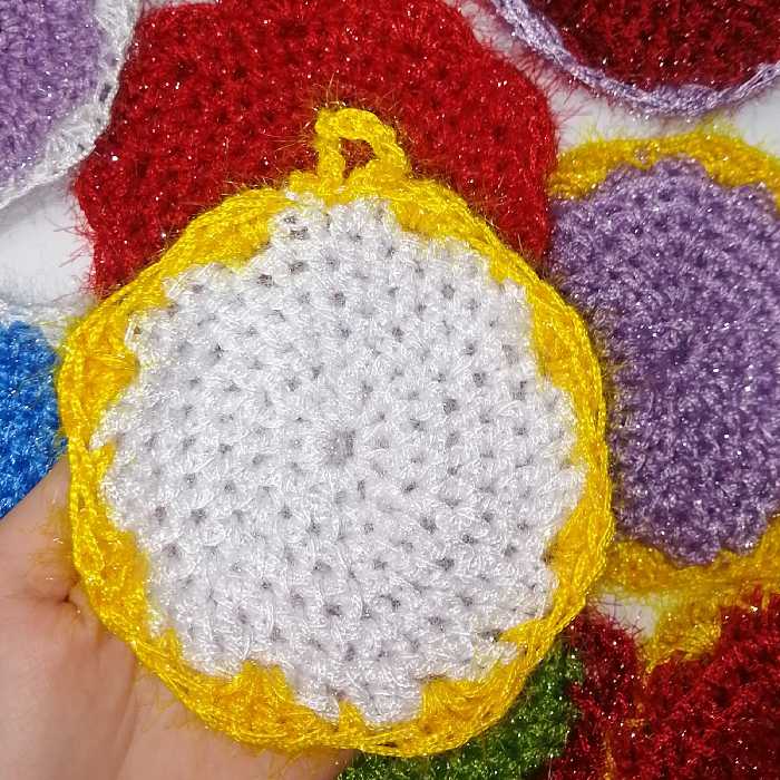 اسکاچ ظرف شویی بافتنی یک لایه سوزنی طرح دایره زرد سفید 