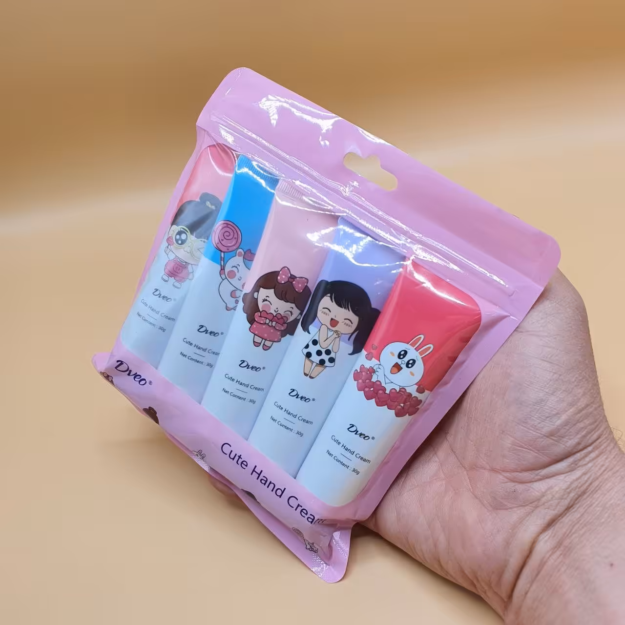 کرم مرطوب کننده پنج قلو عروسکی
