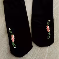 جوراب گلدوزی با دست طرح 117