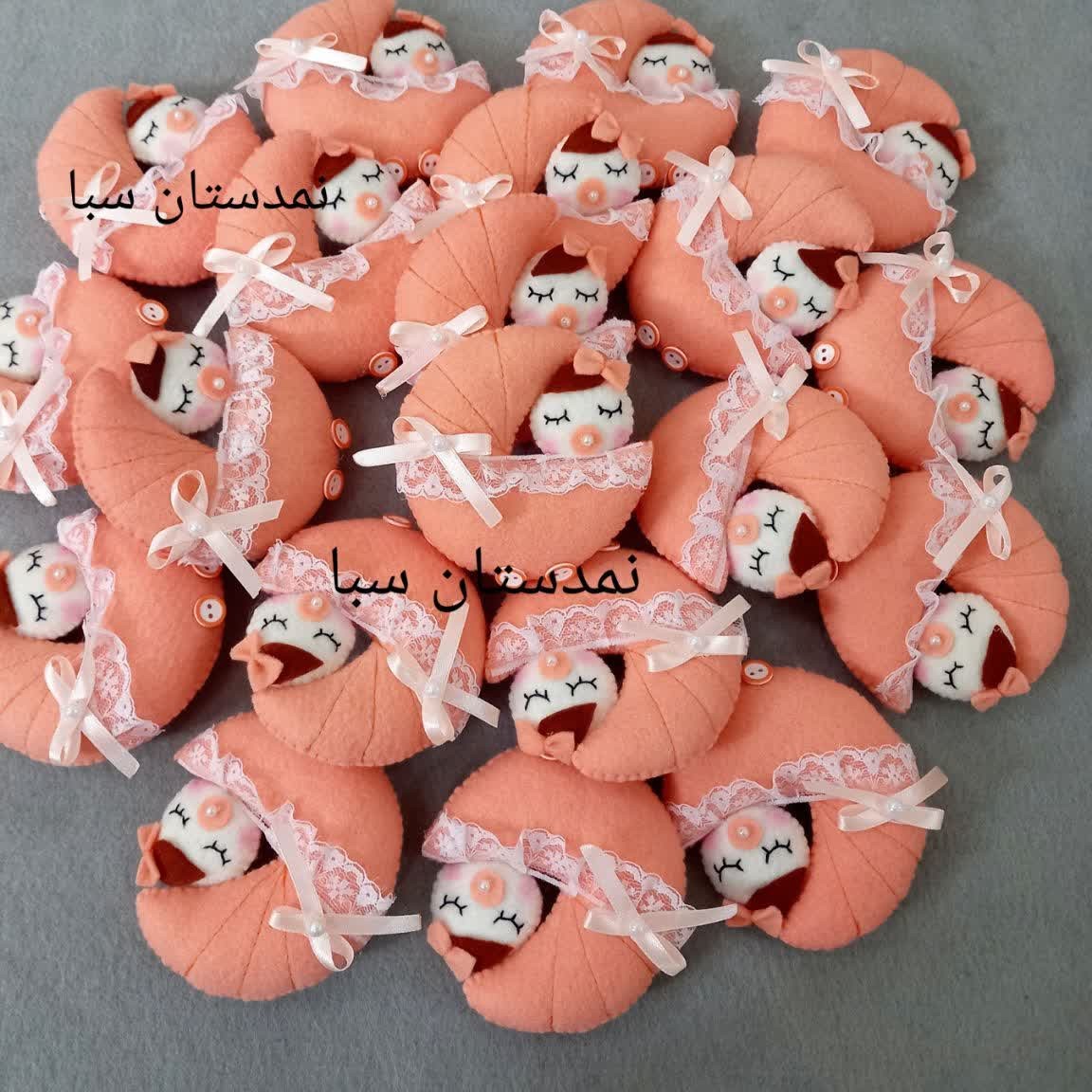 گیفت نوزادی  مدل کالسکه  نمدی  پک  30عددی