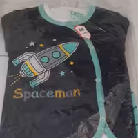 سه تیکه پرستو