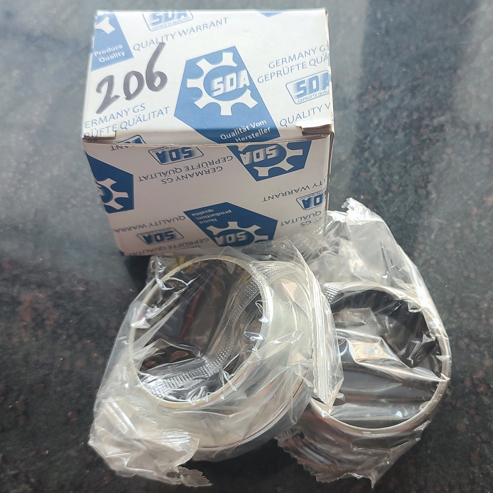 بلبرینگ ژامبون اکسل عقب 206 تیپ 2 و 5 آلمانی اصلی کوچک و بزرگ ( 1 دست )