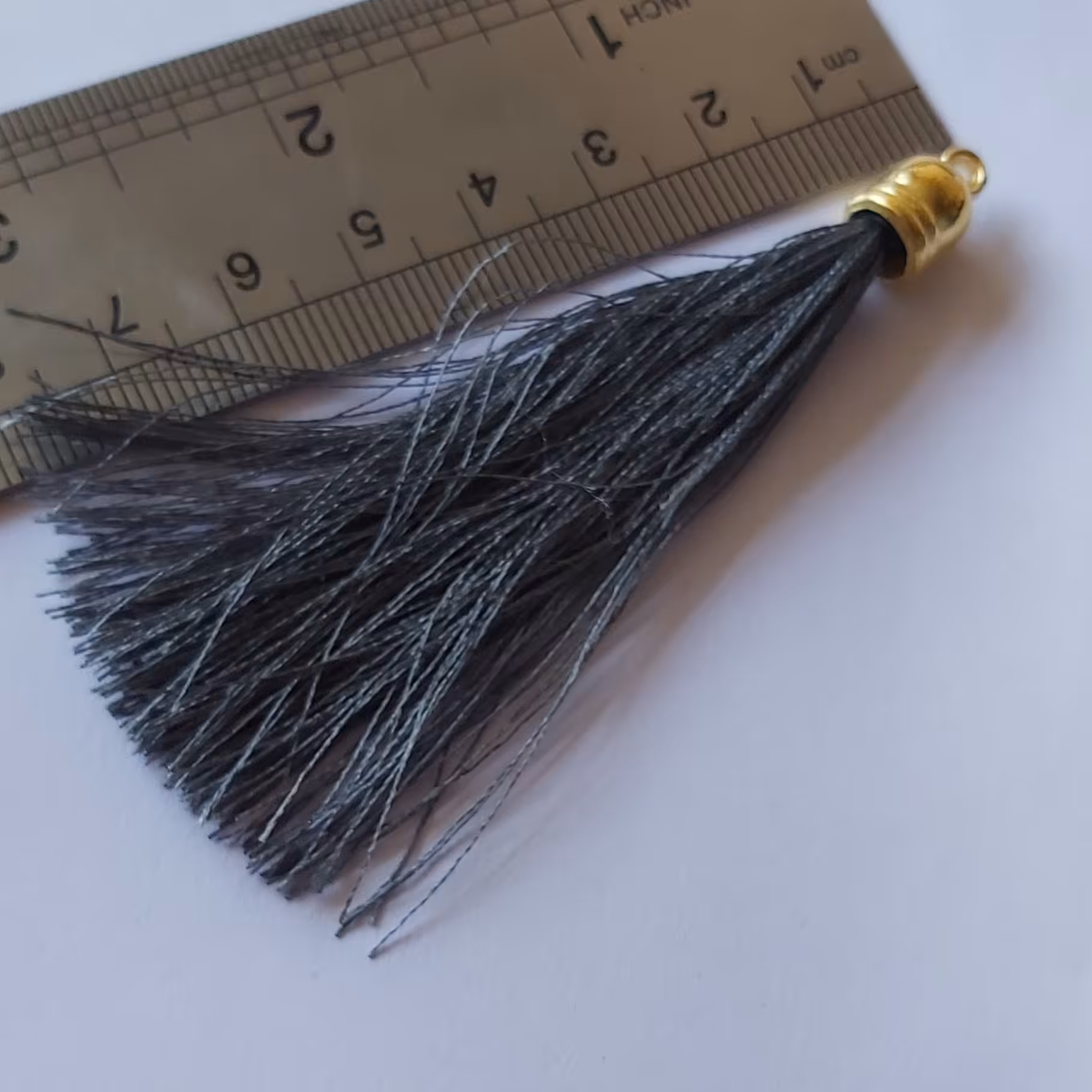 منگوله دودی بلند  یک عدد