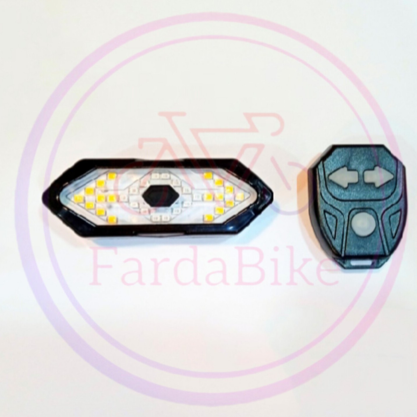 چراغ خطر و راهنما دوچرخه مدل بسیم و شارژی (فردا بایک)