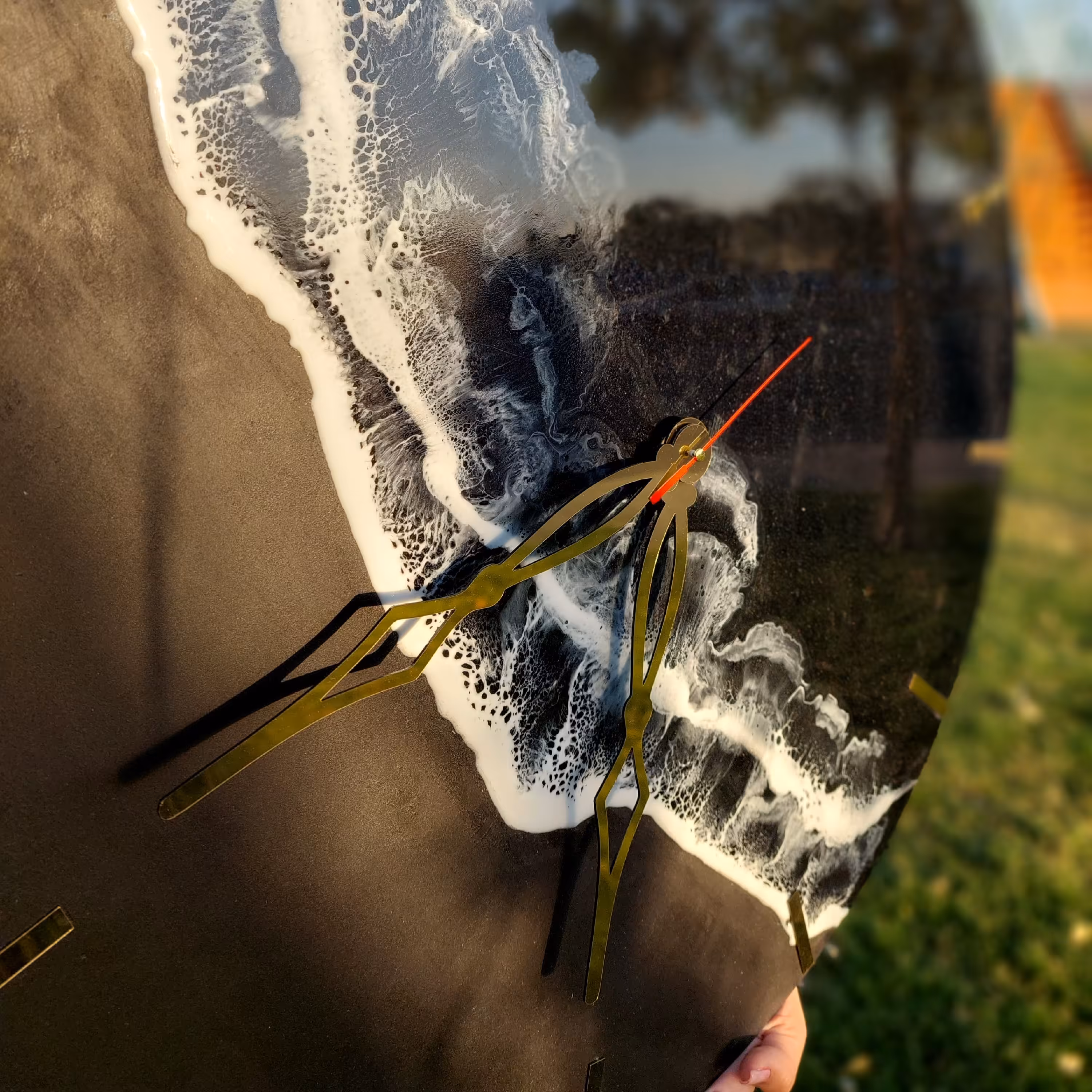 ساعت چوب و رزین قطر 70 