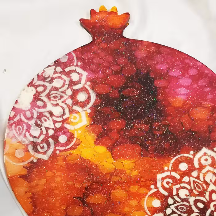 بشقاب اناری یلدایی رزینی