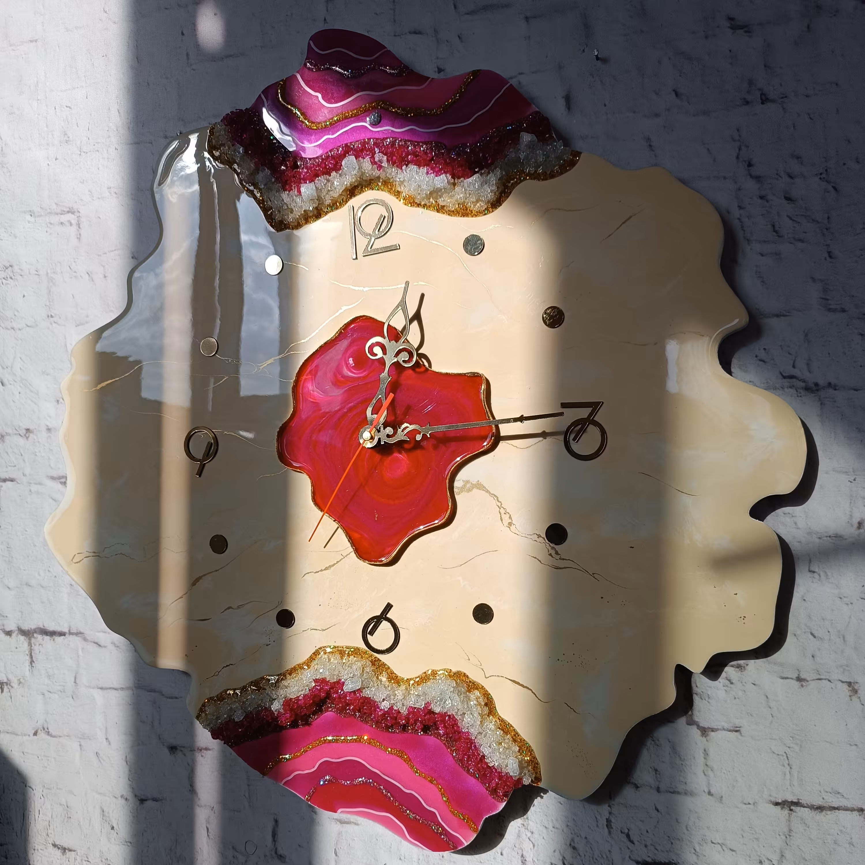 ساعت دیواری طرح عقیق