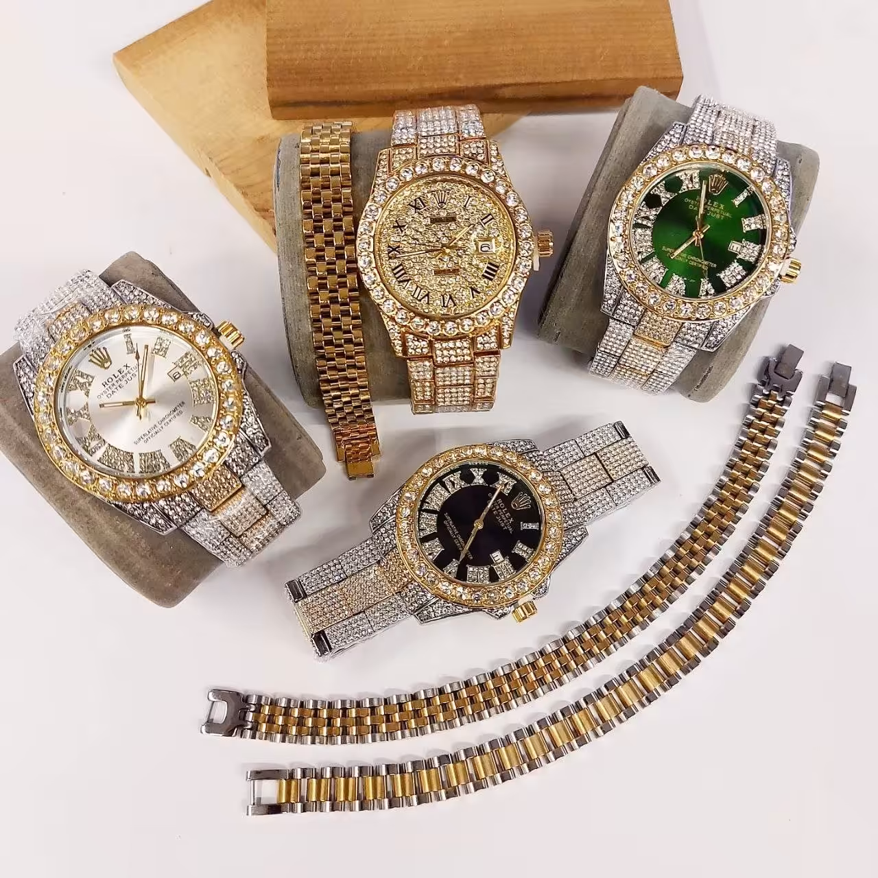 ساعت رولکس مردانه فول نگین (مخارج کاری شده و بدون ریزش نگین)