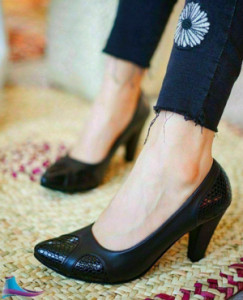 کفش پاشنه دار