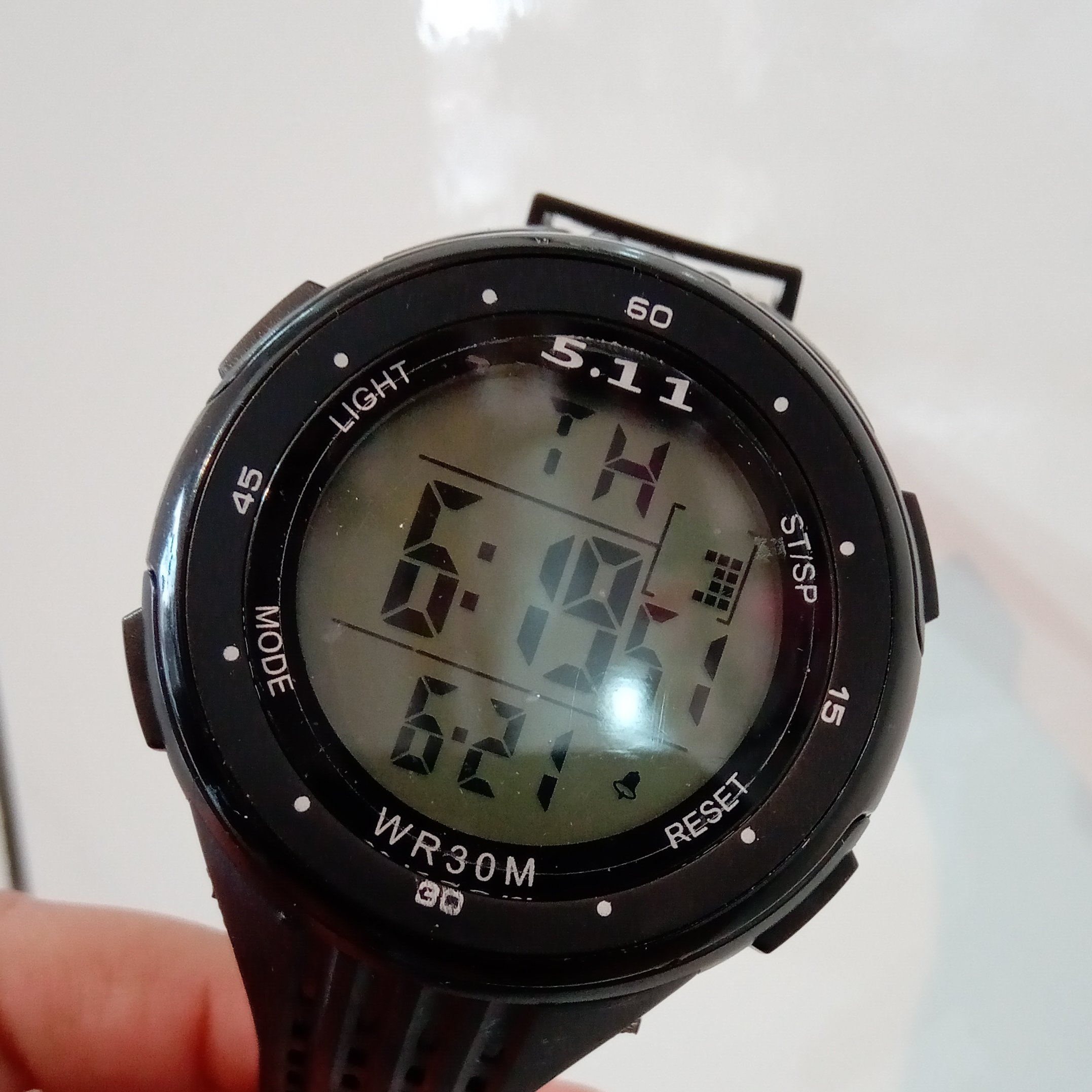 ساعت ورزشی پسرانه
instruction waterproof coldlight sportwatch