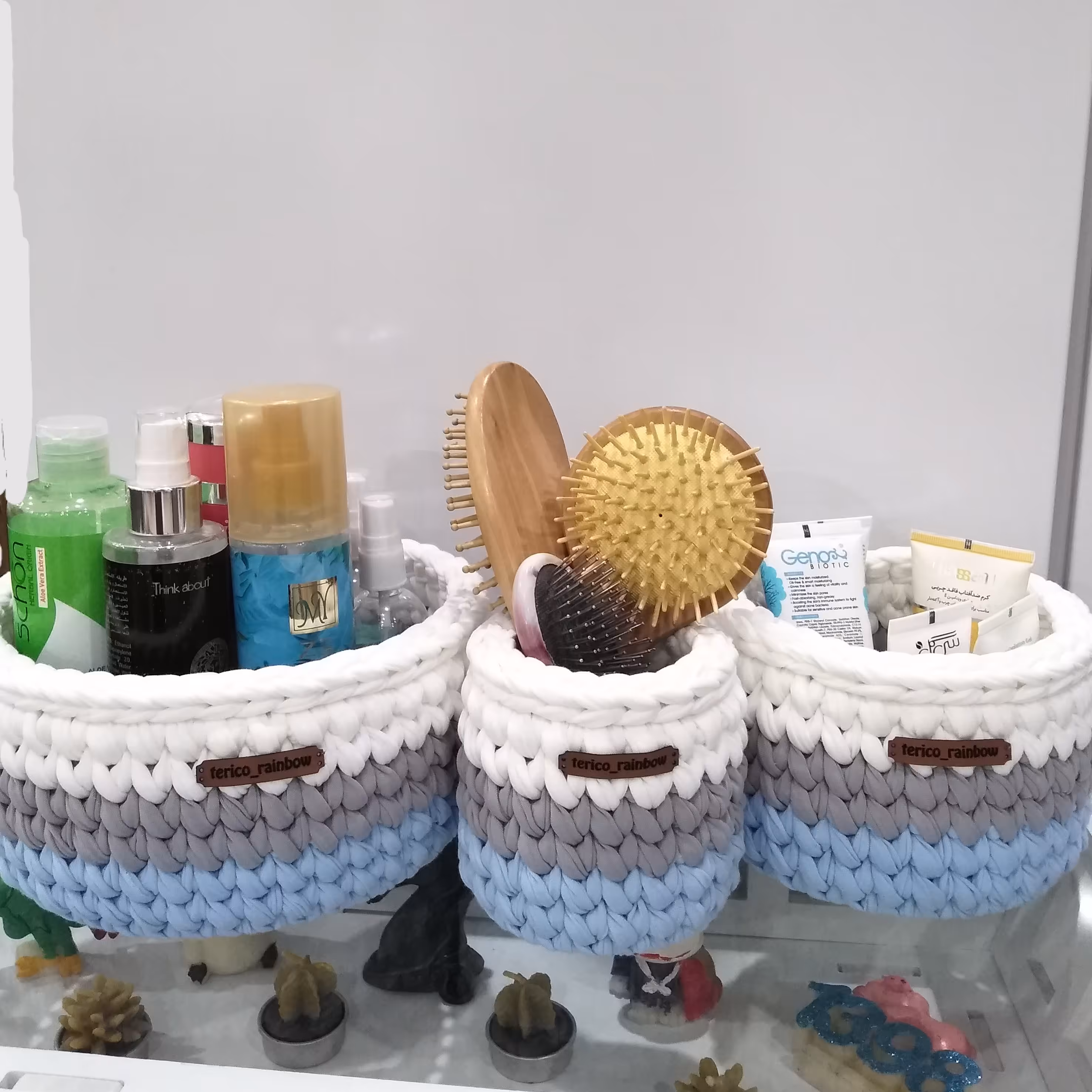 سبد تریکو ست آرایشی در سایزهای مختلف مناسب جهیزیه عروس