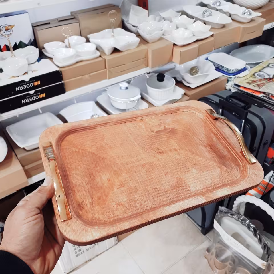 سینی چوبی چند لایه روس 
چوب قابل شستشو 
چوب روس چندلایه ای
 دارای رنگ ایرانی خوراکی 
 