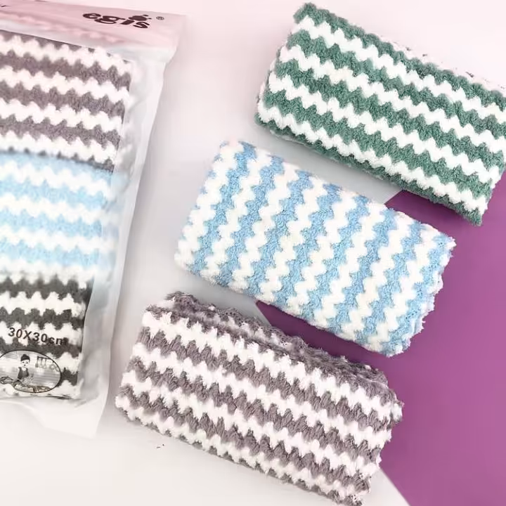 دستمال سه عددی راه راه میکروفایبرعالی برای گردگیری وابگیری  داخل هربسته سه رنگ