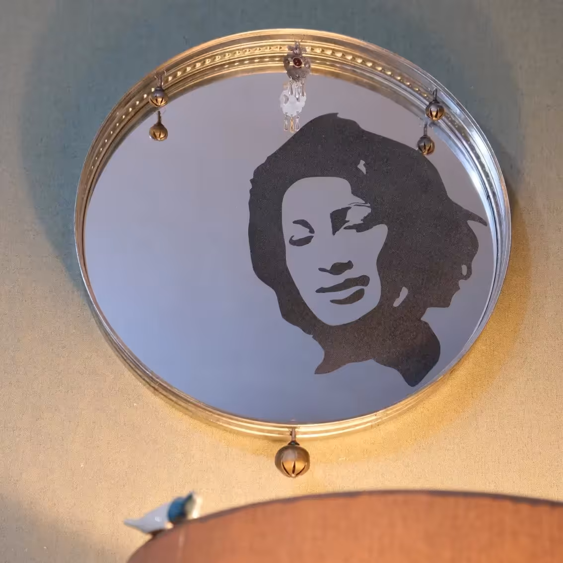 آینه فروغ قطر 40 جنس فریم گالوانیزه با کیفیت 